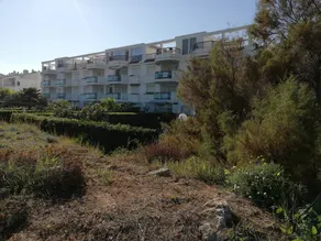 Flat with pool, BBQ & terrace - Image 3