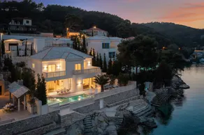 Villa con idromassaggio, griglia e piscina privata | Vista sulla natura - Image 4