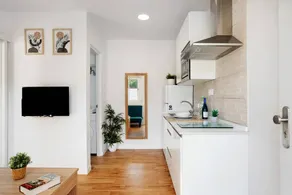 Maison avec terrasse, jardin et internet haut débit | Vue jardin - Image 4