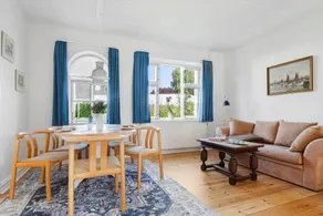 House with terrace & barbeque - Image 4