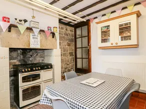 Cottage avec jardin - Image 4