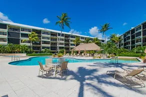 Direct Oceanfront with private staircase to beach prestigious Islamorada CondoComplex condo - Image 5