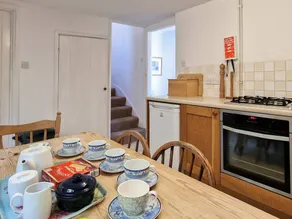Cottage with garden & terrace | River view - Image 4