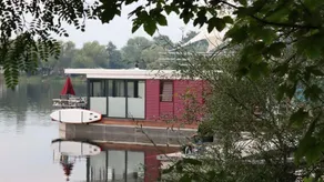 House with terrace & barbeque | Lake view - Image 3