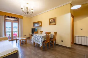 Children-friendly beautiful apartment with BBQ, fast internet & garden | Sea view | Close to the beach - Image 2