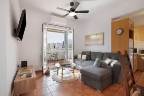 Elegante Villa am Meer, 1 Min. zum Strand von Almyrida - Image 3