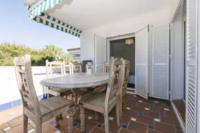 Voll ausgestattetes charmantes Apartment mit Garten, Pool und Terrasse | Strand in der Nähe - Image 5