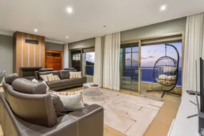 Fully equipped house with terrace, garden & BBQ | Beach view | Suitable for remote work - Image 4
