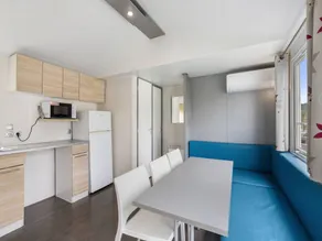 House with barbecue & terrace - Image 3