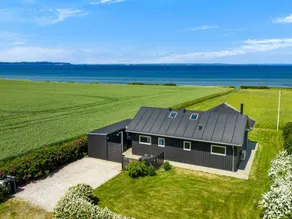 "Drusilla" - 140m from the sea - Image 4