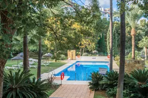 Apartment with terrace La Quinta Golf - Image 2
