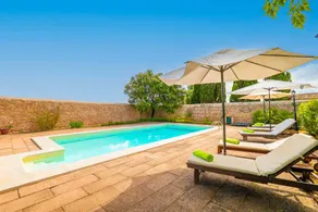 Kinderfreundliche geräumige Villa mit Grill, Garten und Terrasse - Image 4