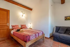 "Bambou" Room with Shared Terrace, Wi-Fi, and Air Conditioning - Image 2