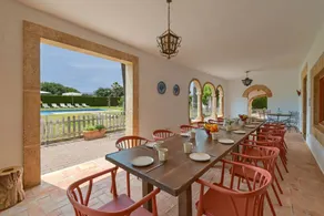 House with pool, garden & BBQ - Image 4