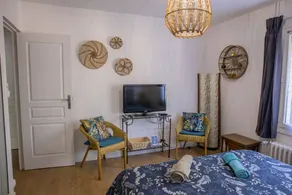 Accommodation for 2 with Pool - Image 4