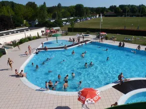 Schönes Mobilheim mit Pool und Terrasse | Hunde erlaubt - Image 3