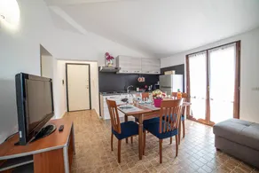 Wonderful bed & breakfast with fast internet, terrace & garden | Garden view | Pet-friendly - Image 4