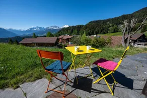 Apartamento vacacional con terraza y sauna - Image 2