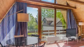 Holiday home with sauna, terrace & garden - Image 4