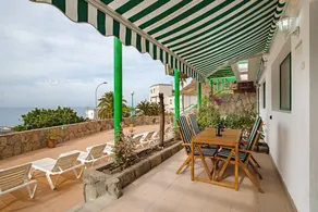 Ferienwohnung mit Terrasse und beheiztem Pool | Meerblick | Neben dem Strand | Perfekt für die Arbeit von Zuhause - Image 2