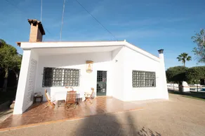 Child-friendly spacious house with private pool, barbecue & garden | Good for workation - Image 5