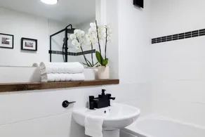 Children-friendly flat | Perfect for remote work - Image 4
