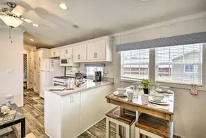 Elegant Retreat with Spacious Kitchens & Serene Interiors in Pleasant Mount, Pennsylvania - Image 3