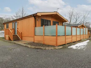 Dovestone Luxury Lodges (sleeps 4) - pets welcome - Image 3