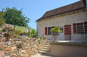 Schöne Ferienunterkunft mit Terrasse, Grill und Garten - Image 3