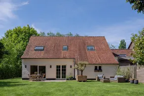 Gîte adatto alle famiglie con piscina, giardino e terrazza | Vista panoramica - Image 2