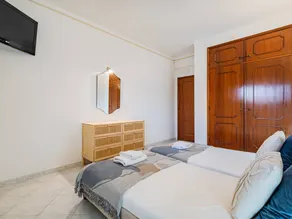 Agréable appartement de vacances entièrement équipé avec piscine | Avec animaux bienvenus - Image 2
