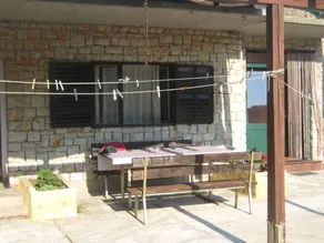 Beautiful flat with barbecue & terrace | Sea view | Pets allowed - Image 2