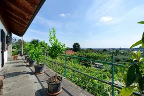 Holiday home with garden, terrace & barbeque | Mountain view | Suitable for remote work | Pet-friendly - Image 2