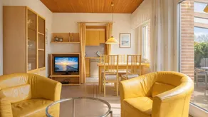 Fully equipped nice holiday home with garden & terrace | Next to the beach - Image 4