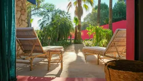 Appartamento con piscina, terrazza e giardino - Image 3