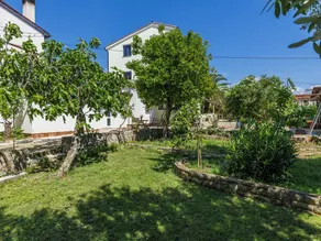 Ferienwohnung mit Grill, Terrasse und Garten - Image 5