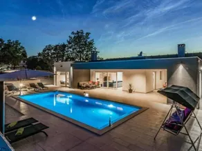 Bellissima casa totalmente attrezzata con piscina privata, giardino e idromassaggio | Vista sulla natura | Ammette animali domestici - Image 2