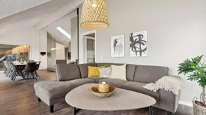 Holiday home with private pool, garden & sauna - Image 2