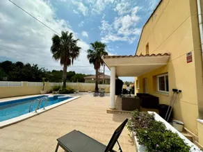 Spaziosa casa adatta alle famiglie con terrazza, griglia e giardino | Vista sulla montagna | Accetta animali domestici - Image 5