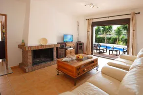 Villa with terrace, private pool & barbeque | Mountain view - Image 4