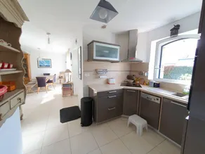 Holiday home with barbecue, terrace & garden | Next to the beach - Image 4