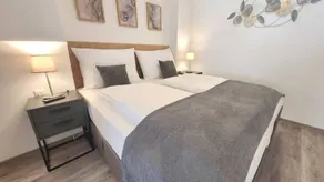 Holiday apartment with terrace - Image 2