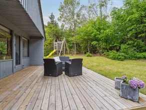 Child-friendly house with terrace | Pet-friendly - Image 4