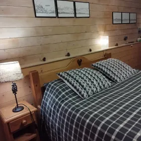 Guest House 'Chambre Bachole' with Mountain View, Shared Pool and Wi-Fi - Image 4