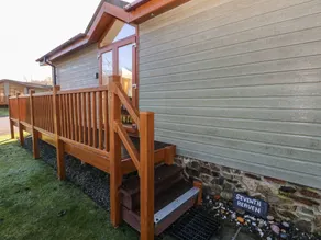 Cottage with garden - Image 3
