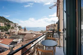 Beautiful house with terrace | Sea view | Close to the beach - Image 3