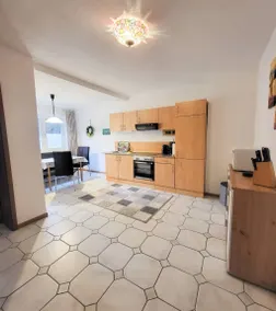 Flat with garden, terrace & barbecue - Image 4
