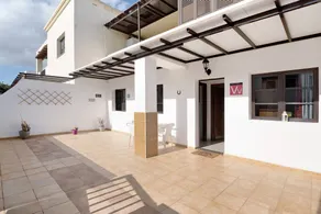 Fully equipped pleasant house with terrace | Beach nearby - Image 4