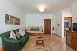 Apartment 'Rocha Retreat' with Private Pool, Balcony and Wi-Fi - Image 4