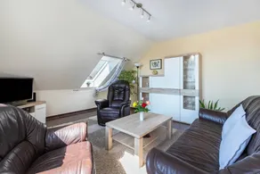 Holiday apartment with terrace, garden & barbecue | Garden view - Image 4
